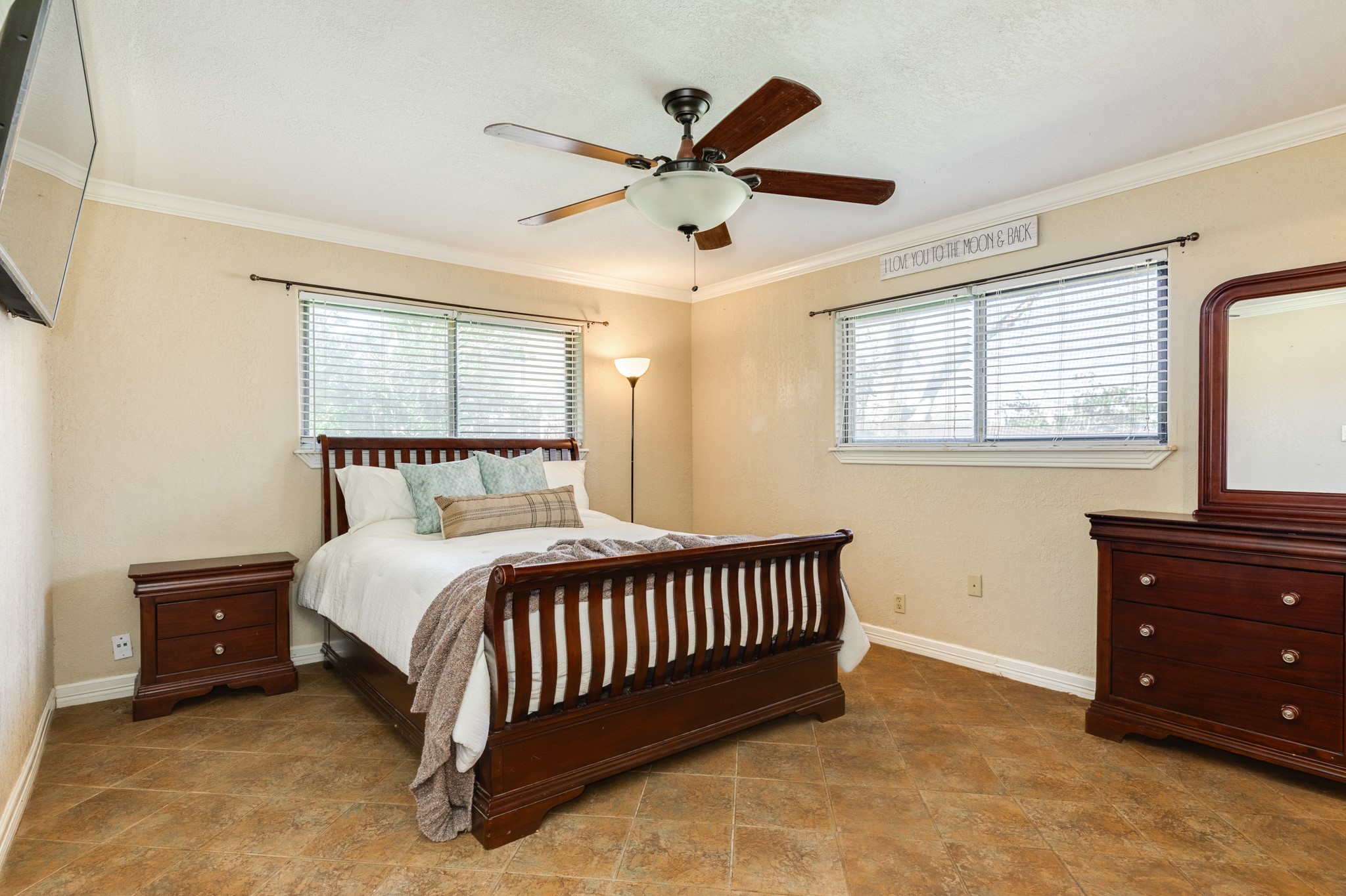 1112 West Mulberry Street Angleton, TX 77515 - Photo 11 of 20