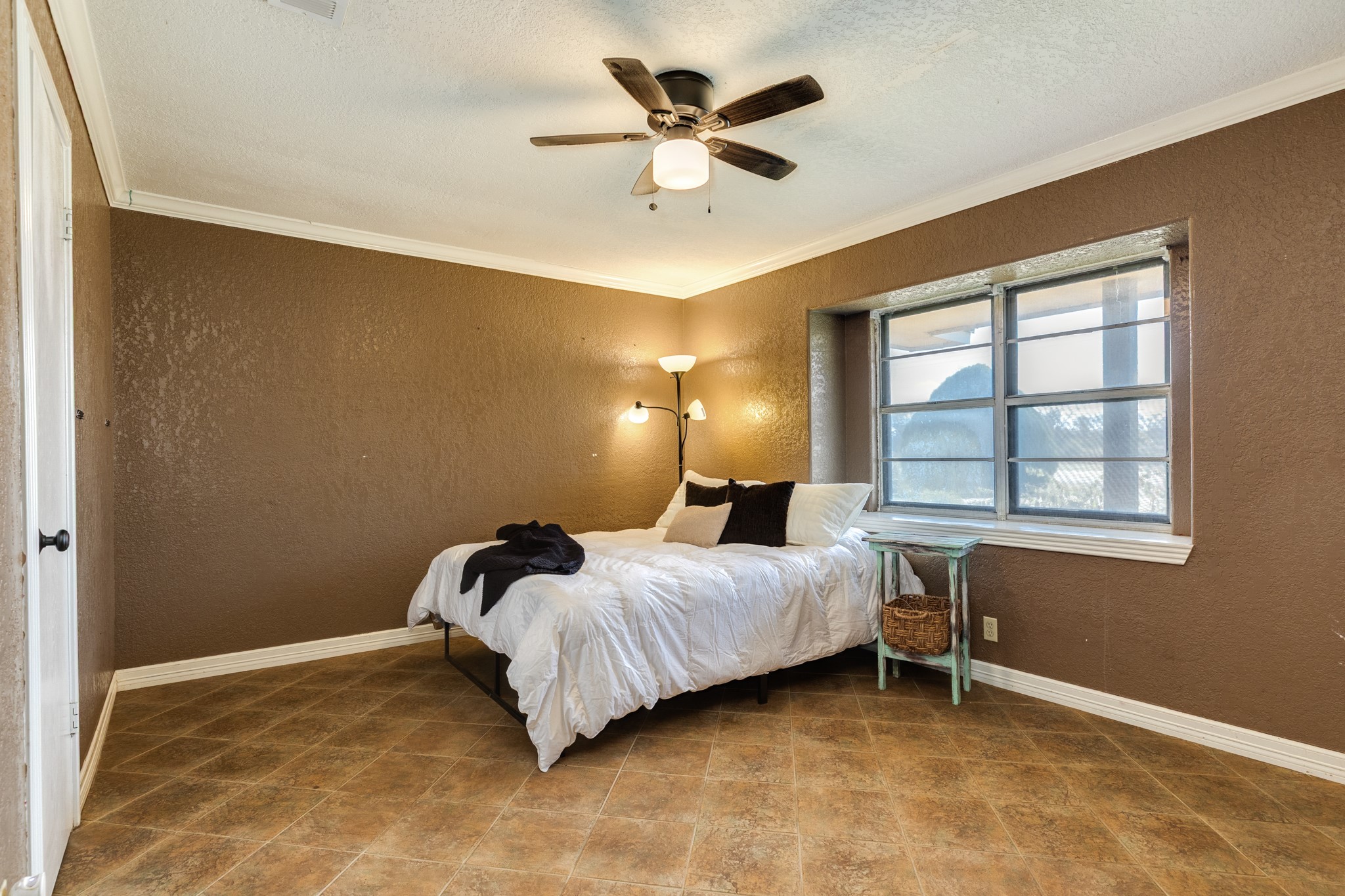 1112 West Mulberry Street Angleton, TX 77515 - Photo 15 of 20