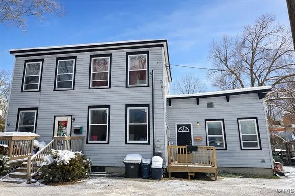 $185,000 | 8 1/2 Noyes Street, Utica, NY 13502