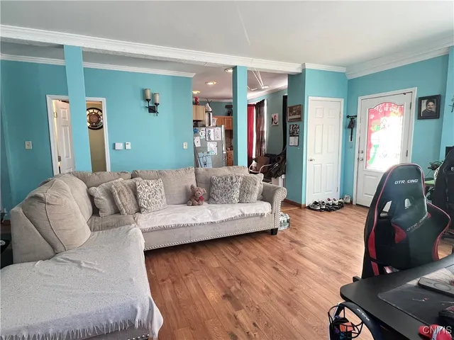 $185,000 | 8 Noyes Street, Utica, NY 13502