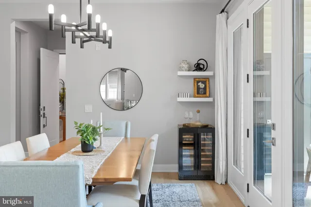 $970,000 | 43442 Croson Lane, Unit 100, Ashburn, VA 20148