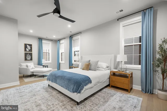 $970,000 | 43442 Croson Lane, Unit 100, Ashburn, VA 20148