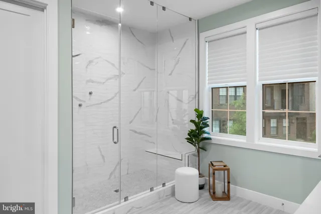 $970,000 | 43442 Croson Lane, Unit 100, Ashburn, VA 20148