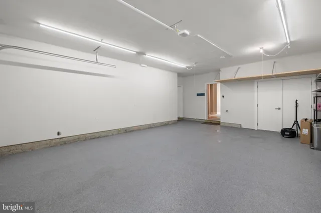 $970,000 | 43442 Croson Lane, Unit 100, Ashburn, VA 20148