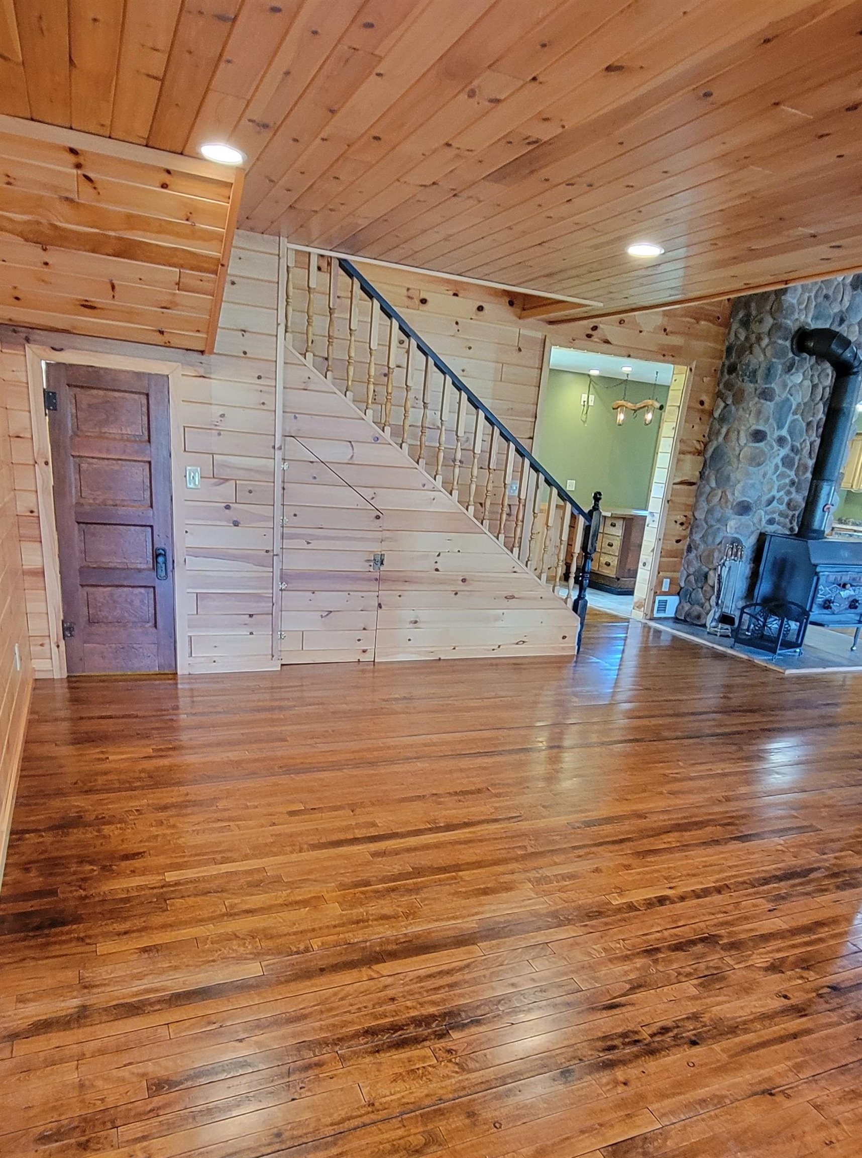 495 Kent Road Beaverton, MI 48612 - Photo 6 of 36