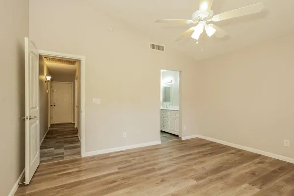 $2,230 | 921 South Val Vista Drive, Unit 124, Mesa, AZ 85204