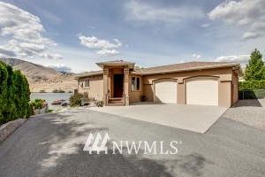 741 Turtle Rock Road East Wenatchee, WA 98802 - Photo 1 of 18 Gallery Image 1