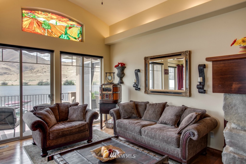 741 Turtle Rock Road East Wenatchee, WA 98802 - Photo 5 of 18 Gallery Image 5