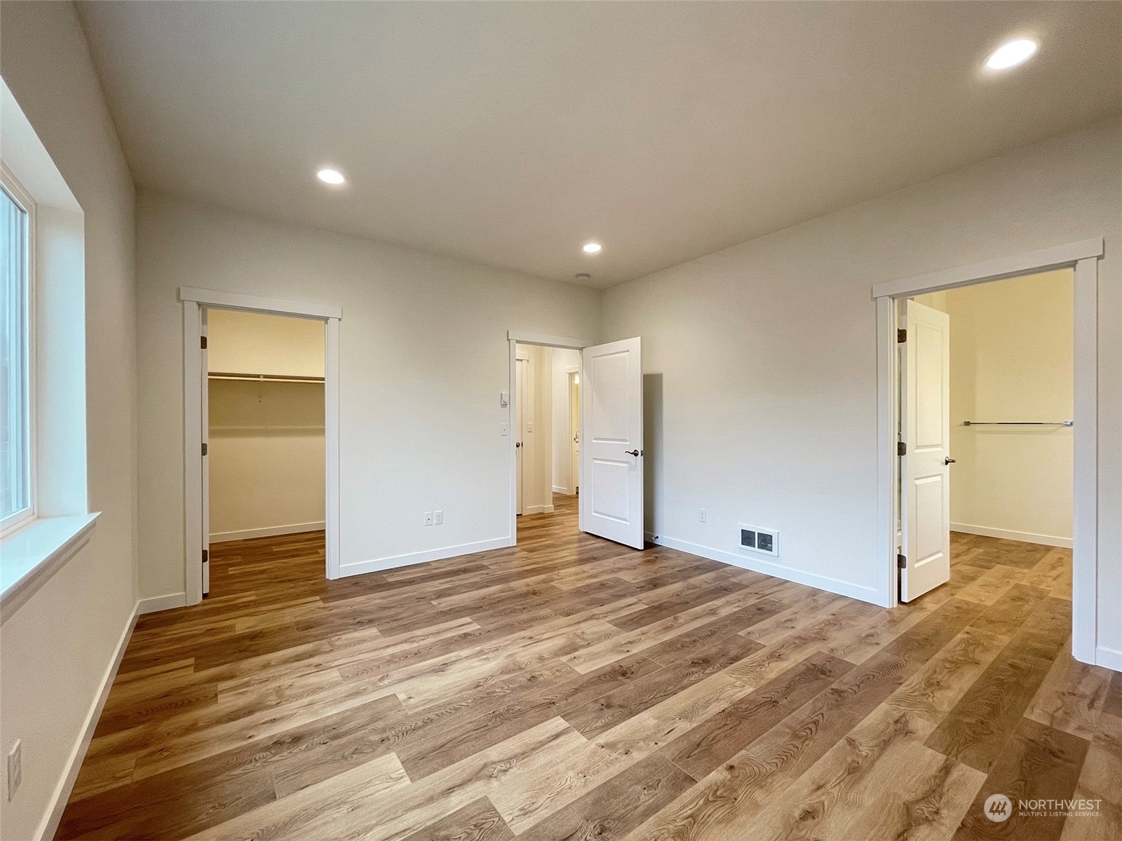 1406 Rook Drive Port Angeles, WA 98362 - Photo 18 of 40 Gallery Image 18