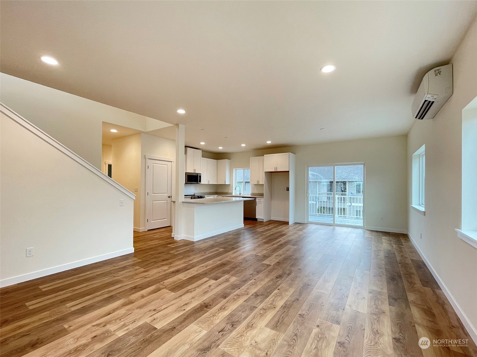 1406 Rook Drive Port Angeles, WA 98362 - Photo 5 of 40 Gallery Image 5