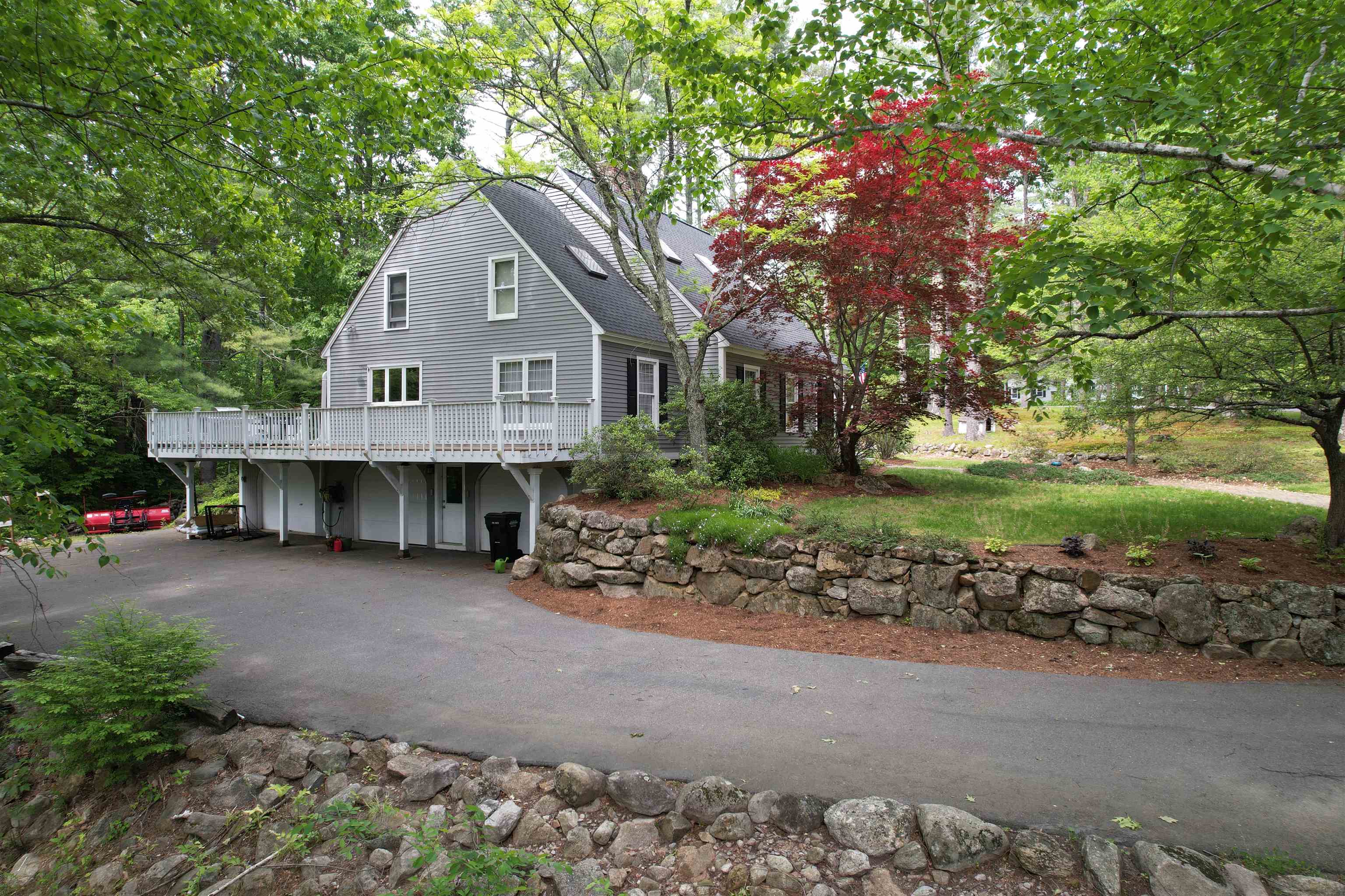 85 Stowell Road Bedford, NH 03110 - Photo 1 of 53
