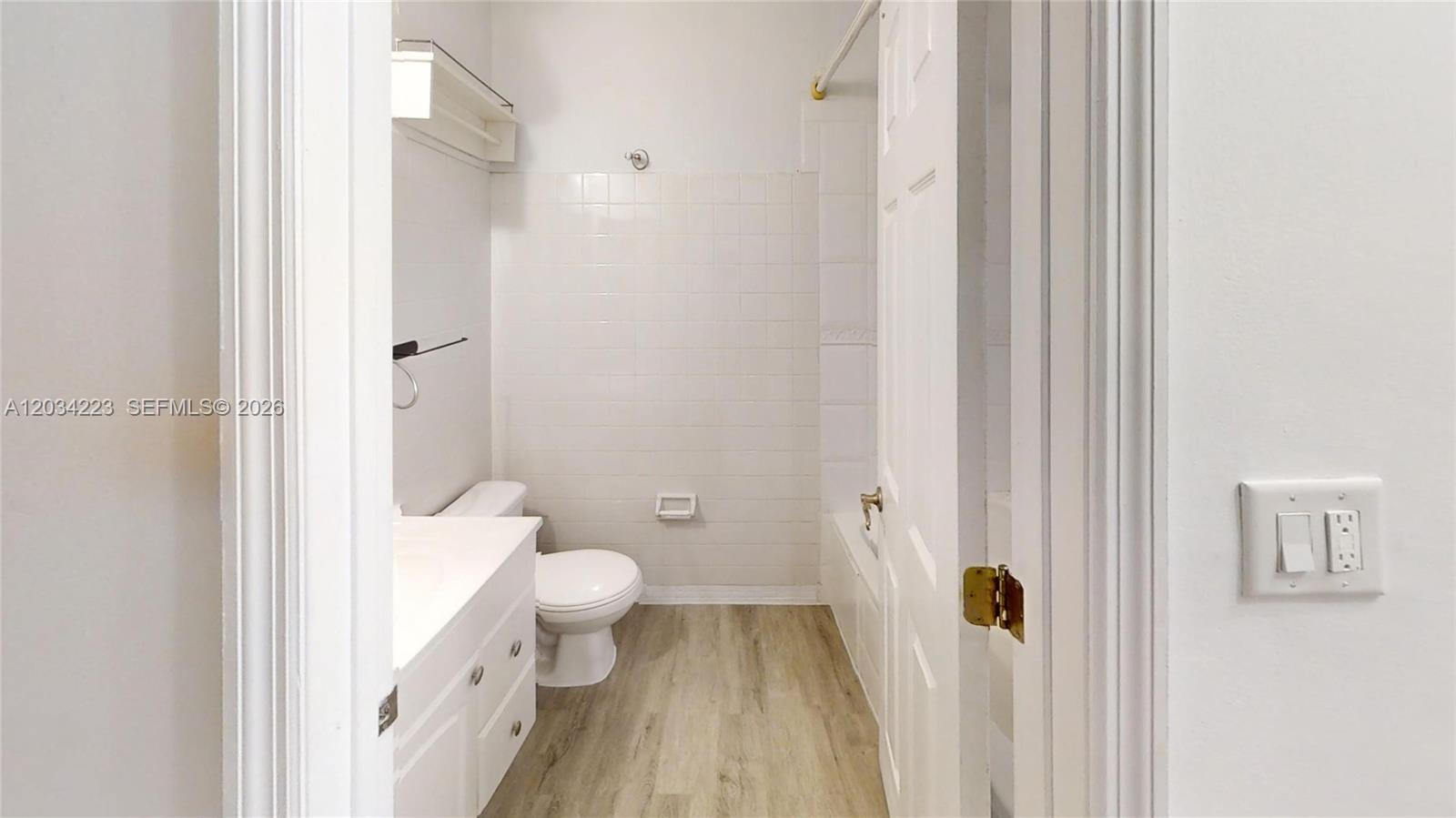 301 North Pine Island Road, Unit 165 Plantation, FL 33324 - Photo 6 of 9 Photo 6