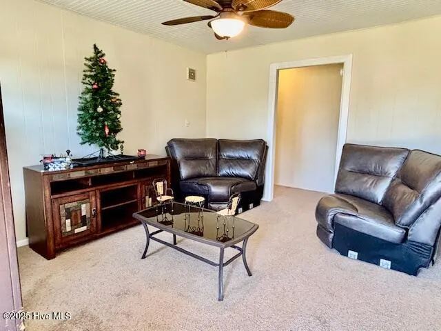 $260,000 | 145 Riggs Avenue, Jacksonville, NC 28540