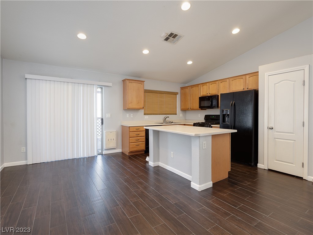 608 West Seneca Ridge Avenue North Las Vegas, NV 89084 - Photo 17 of 32