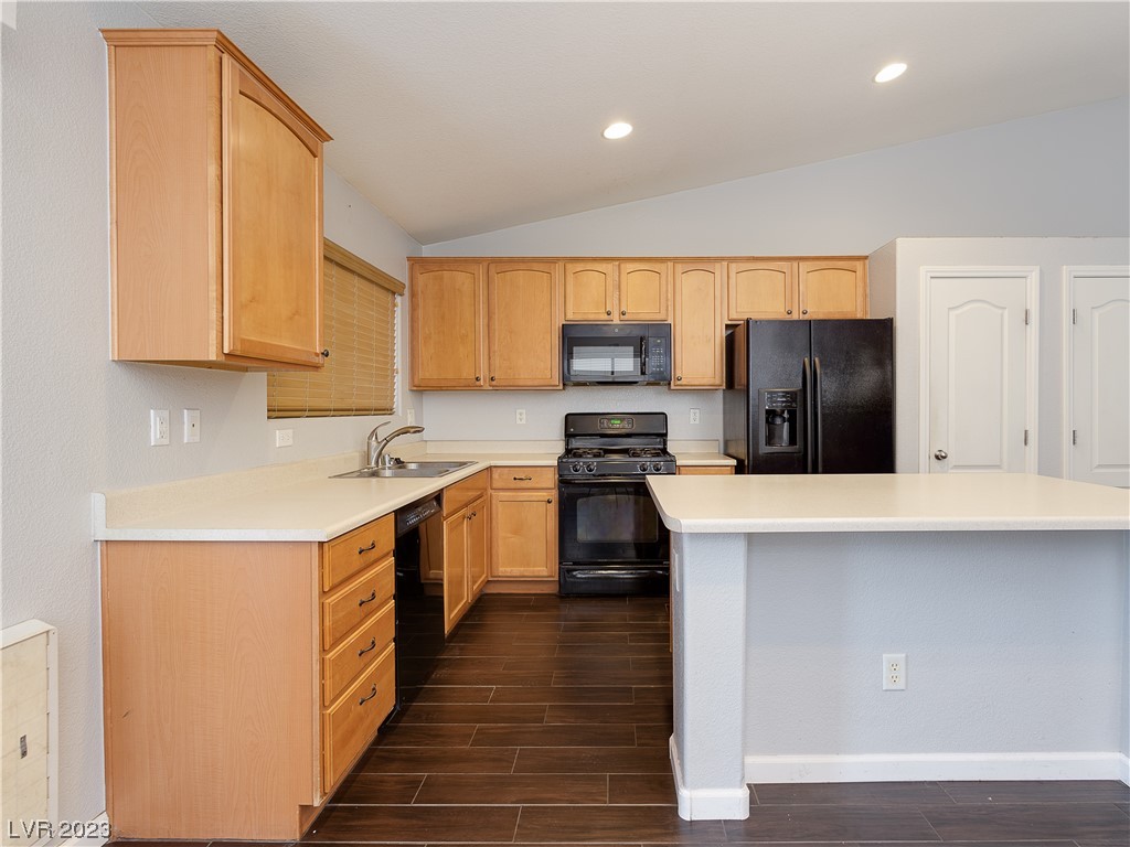 608 West Seneca Ridge Avenue North Las Vegas, NV 89084 - Photo 18 of 32