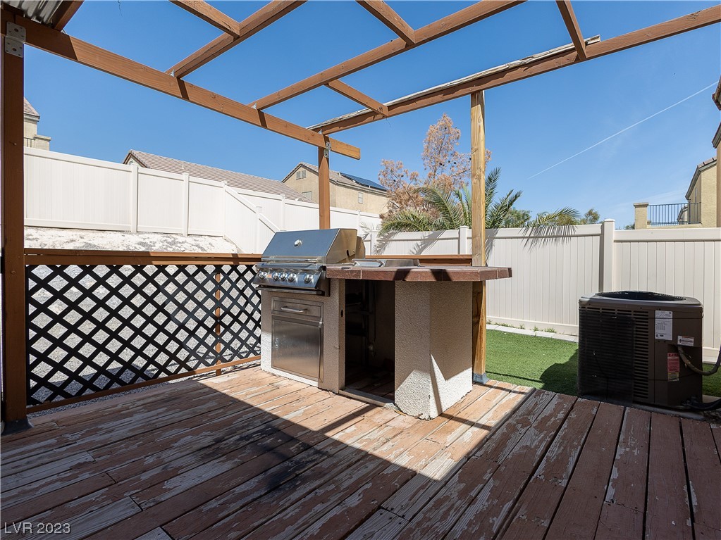 608 West Seneca Ridge Avenue North Las Vegas, NV 89084 - Photo 26 of 32