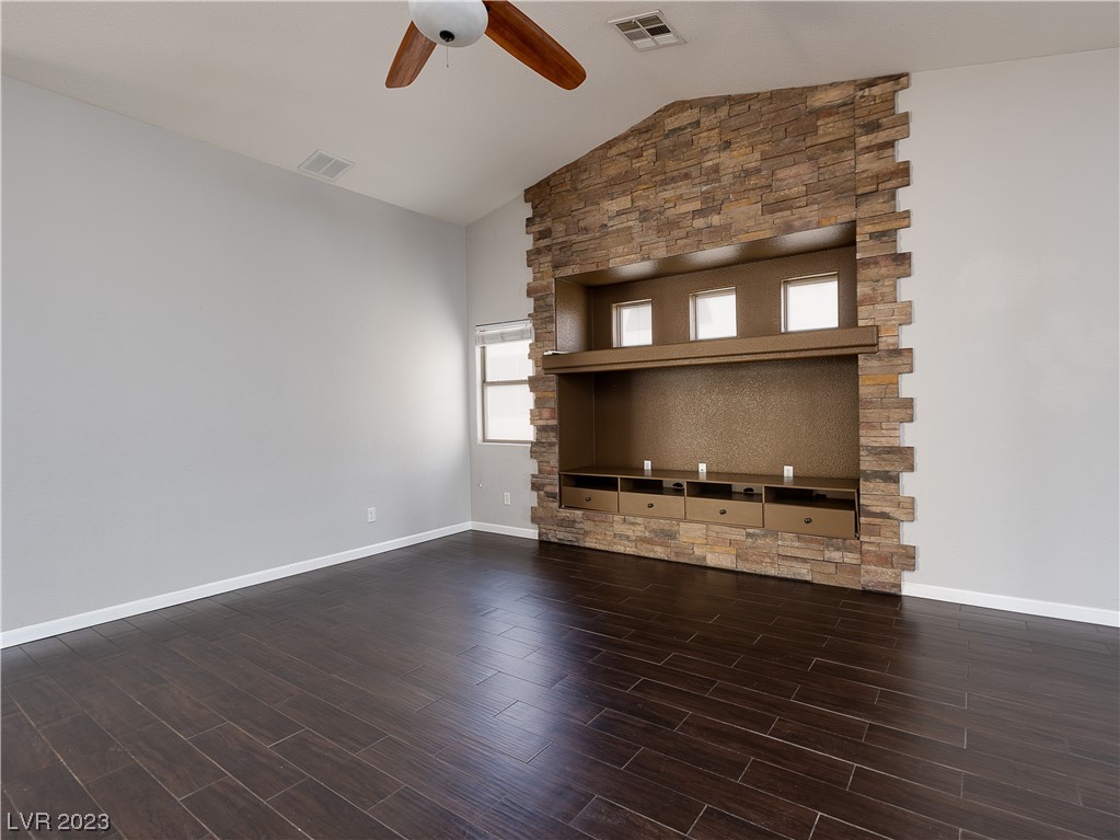 608 West Seneca Ridge Avenue North Las Vegas, NV 89084 - Photo 30 of 32