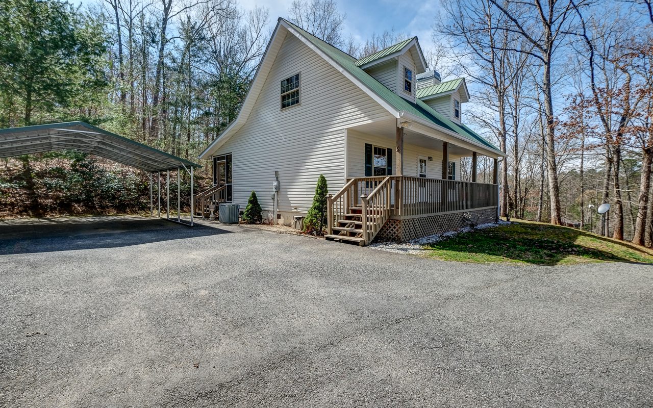 60 Redmond Road Murphy, NC 28906 - Photo 1 of 1 a view of a house with a yard