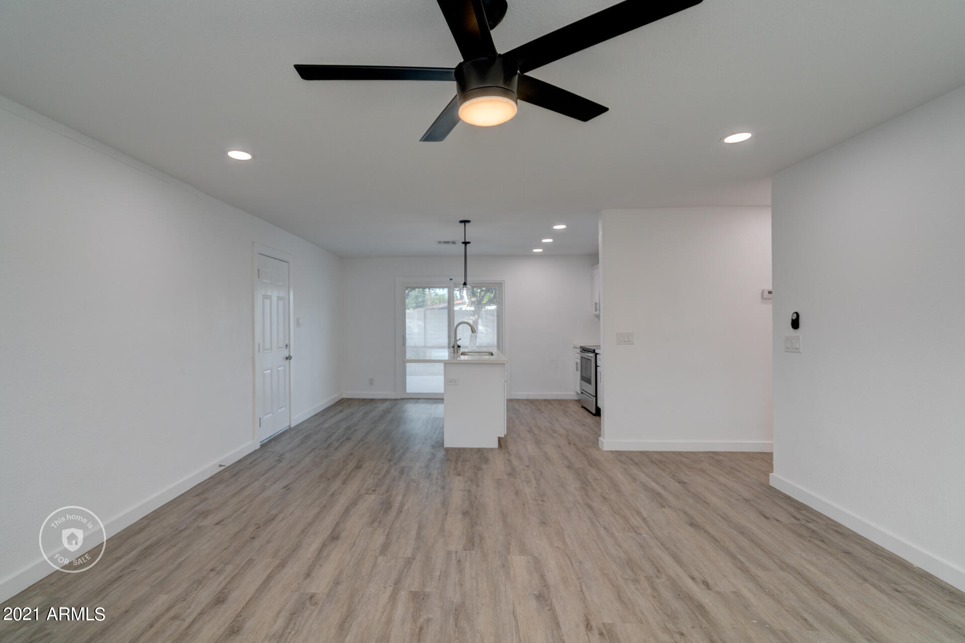 916 East Ruth Avenue Phoenix, AZ 85020 - Photo 12 of 20 listing_13