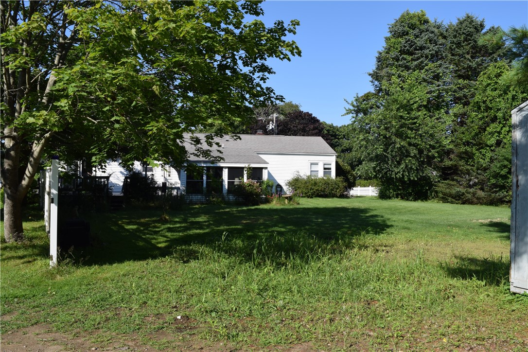 100 South Pier Road Narragansett, RI 02882 - Photo 20 of 21 Gallery Image 20