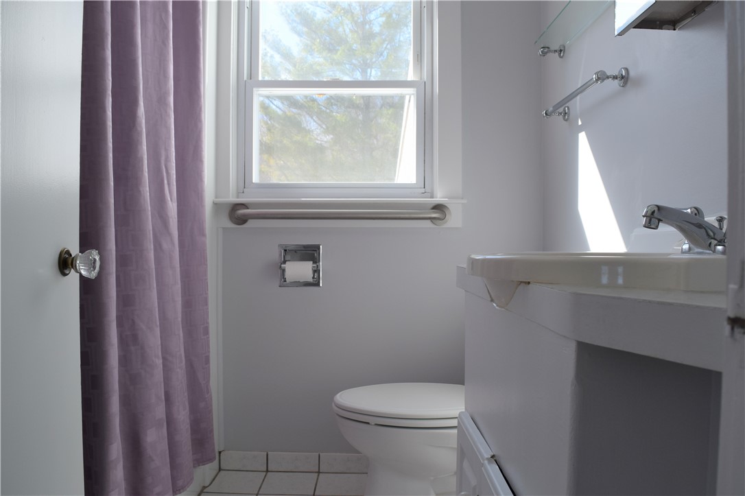 100 South Pier Road Narragansett, RI 02882 - Photo 8 of 21 Gallery Image 8