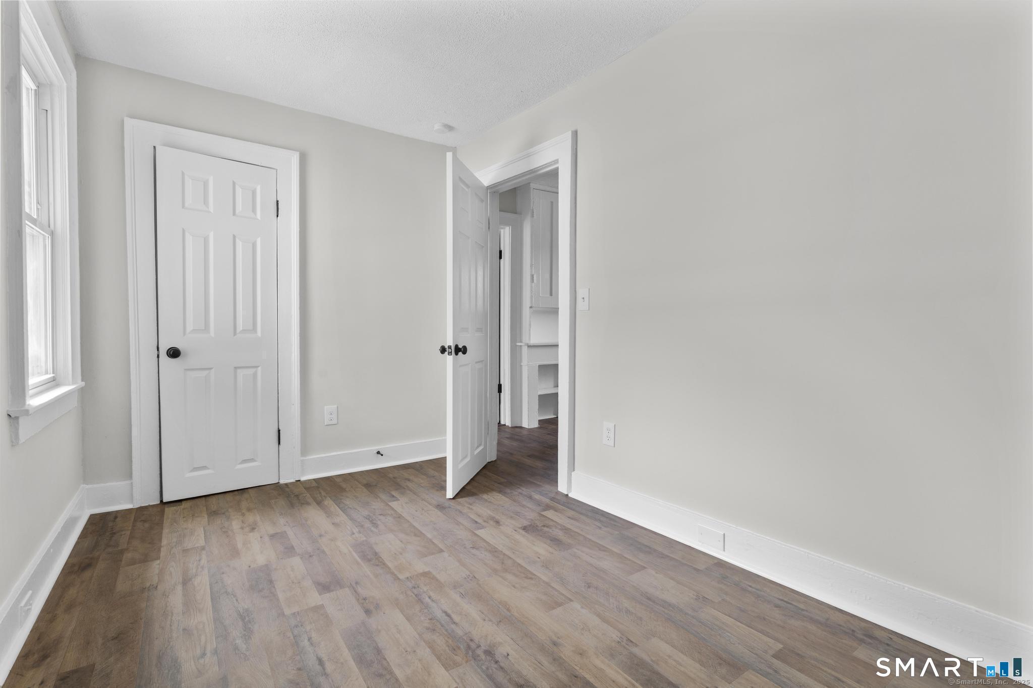 16 Oak Street Norwich, CT 06360 - Photo 18 of 20