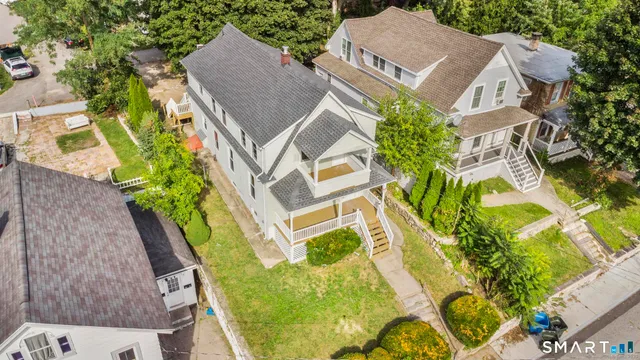 $1,900 | 16 Oak Street, Norwich, CT 06360