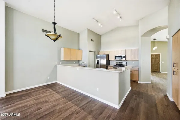 $2,700 | 460 East Arabian Drive, Gilbert, AZ 85296