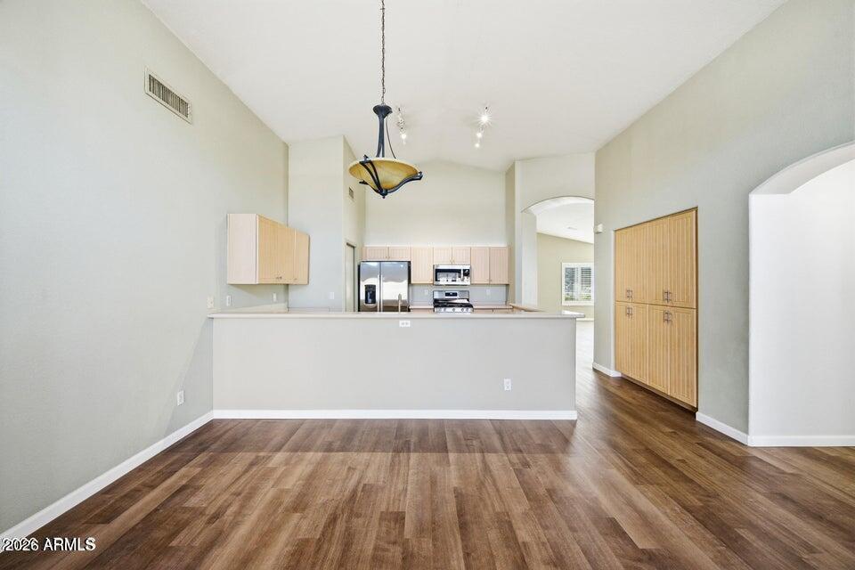 460 East Arabian Drive Gilbert, AZ 85296 - Photo 14 of 26 12 Kitchen