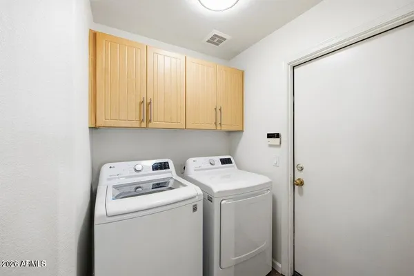 $2,600 | 460 East Arabian Drive, Gilbert, AZ 85296