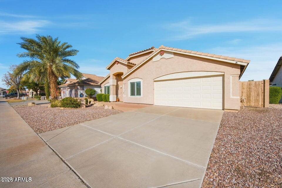 460 East Arabian Drive Gilbert, AZ 85296 - Photo 26 of 26 33 Front