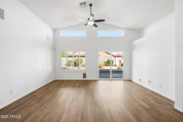 $2,700 | 460 East Arabian Drive, Gilbert, AZ 85296