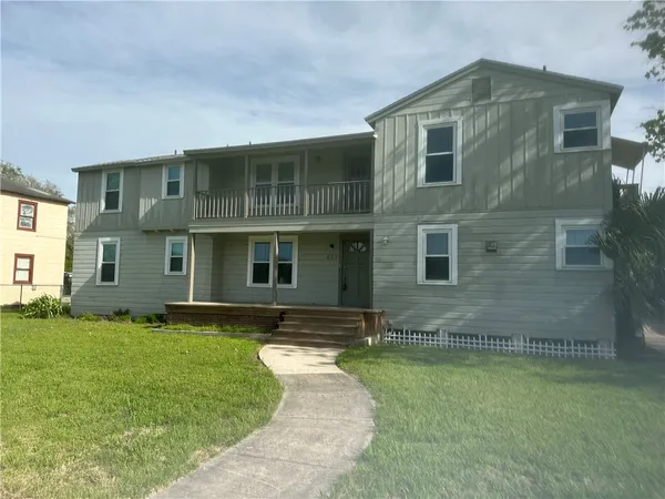 $1,545 | 425 Louisiana Avenue, Corpus Christi, TX 78404