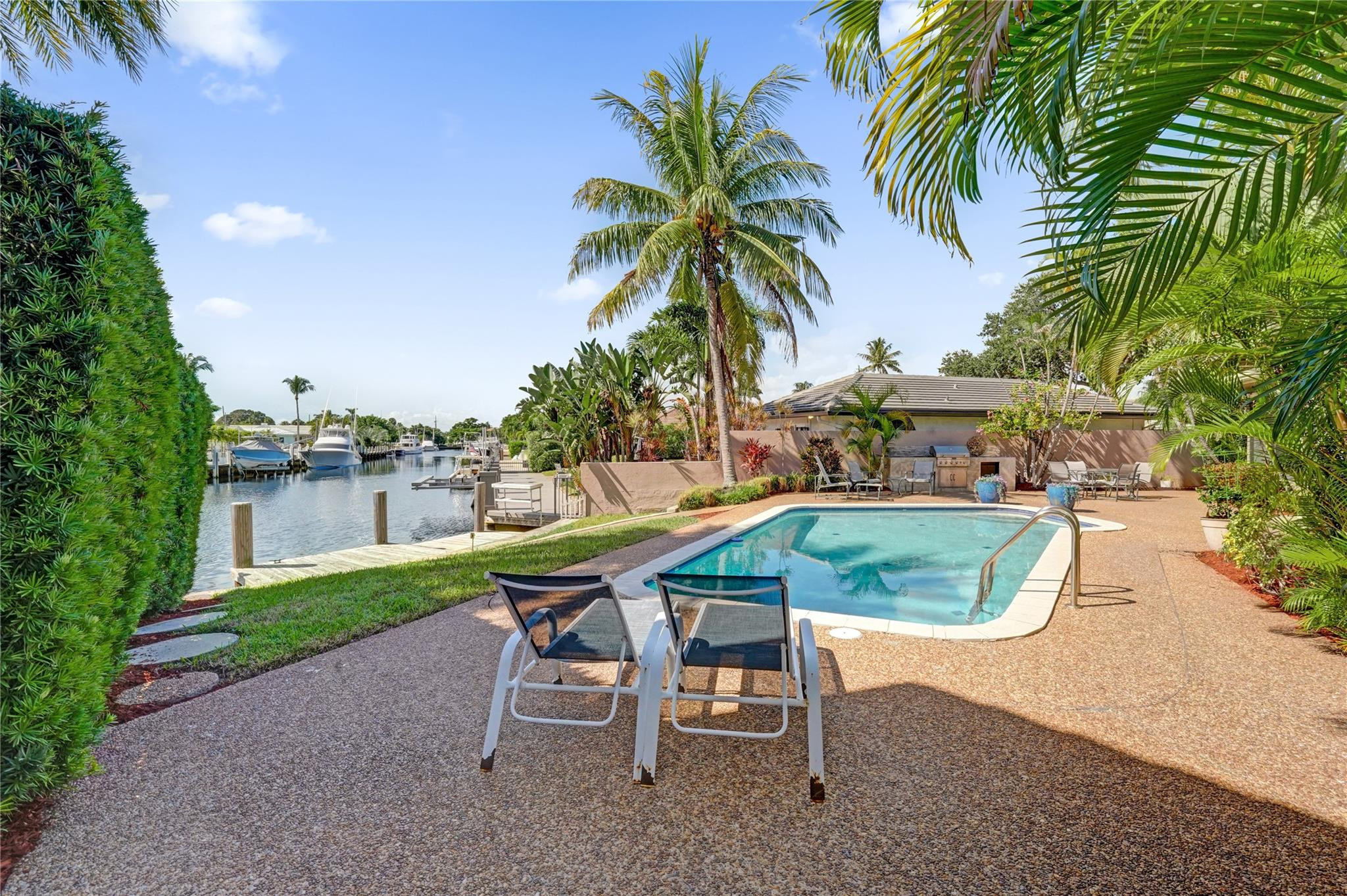 4060 Northeast 26th Avenue Lighthouse Point, FL 33064 - Photo 19 of 34 Pool Area