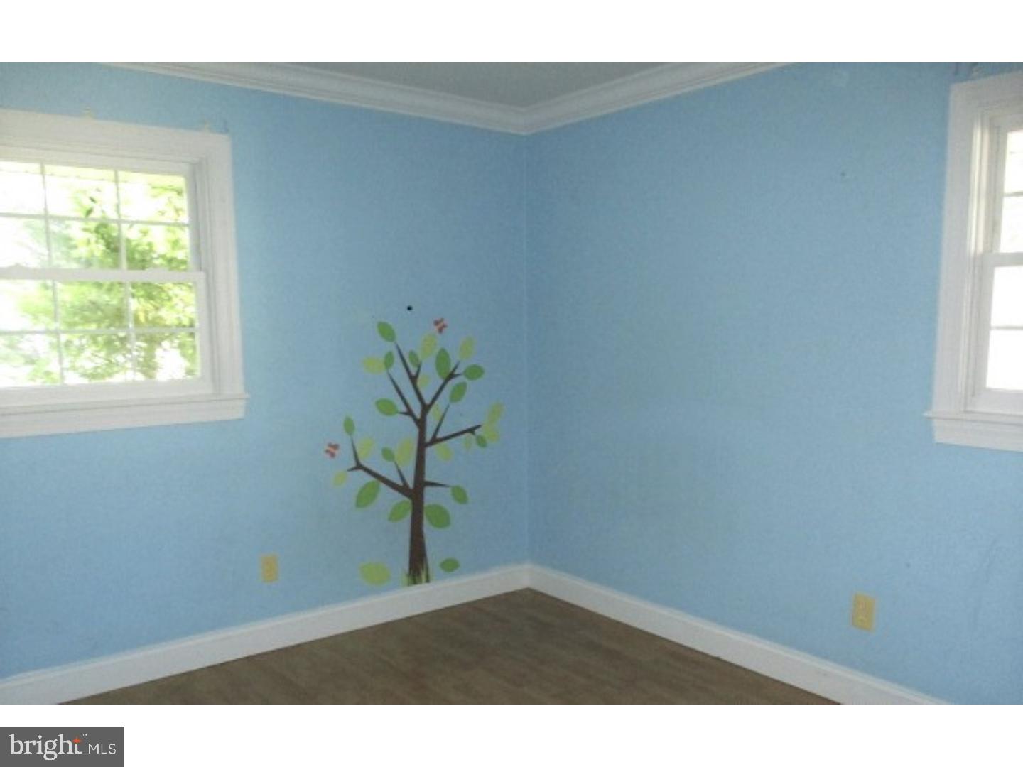 2213 Conrow Road Riverton, NJ 08077 - Photo 7 of 12 Gallery Image 7
