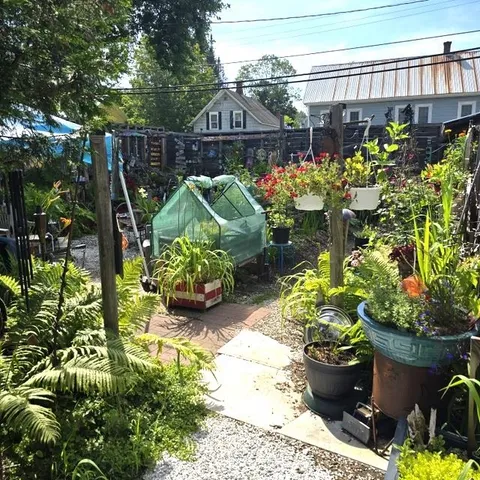 $255,000 | 73 Center Street, Lyndon, VT 05850