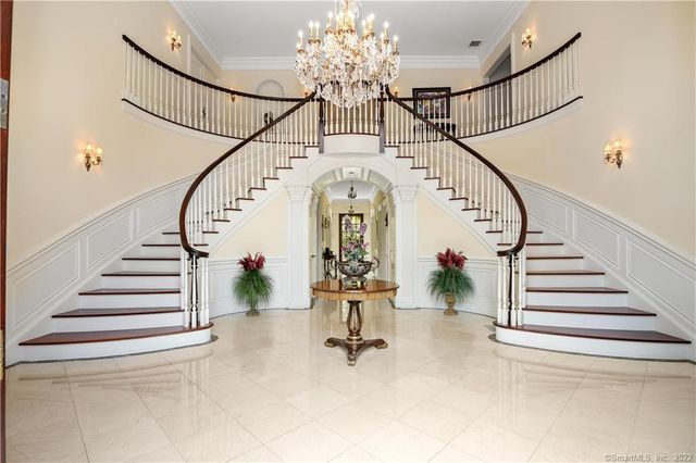 $5,495,000 | 26 Pequot Lane, New Canaan, CT 06840