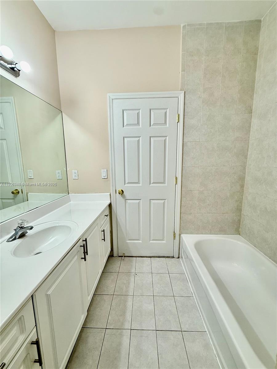2665 Northeast 4th Street, Unit 201 Homestead, FL 33033 - Photo 16 of 21