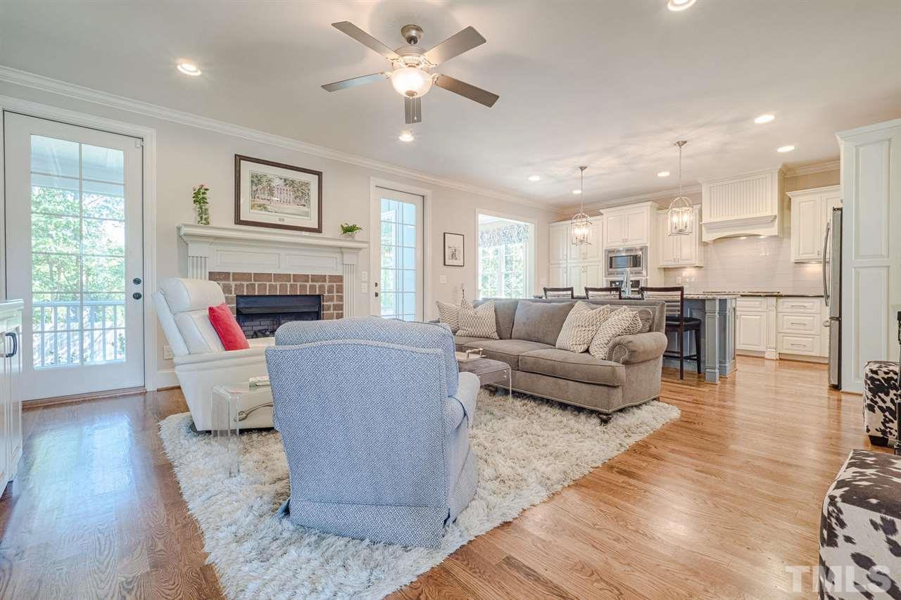 840 Shelley Road Raleigh, NC 27609 - Photo 4 of 25
