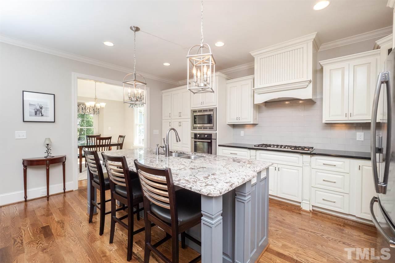 840 Shelley Road Raleigh, NC 27609 - Photo 8 of 25