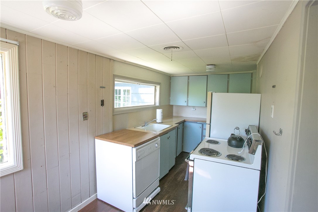 3289 North Shore Road Bellingham, WA 98226 - Photo 8 of 22 Gallery Image 8