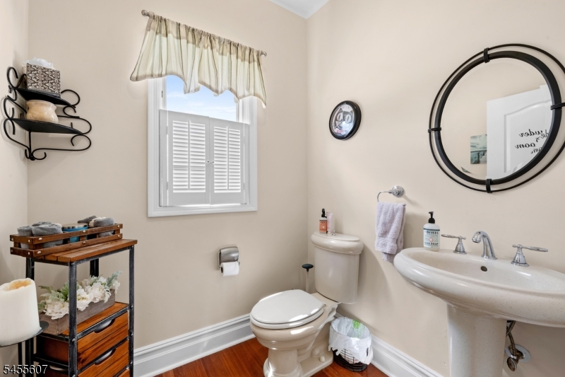 70 Farmingdale Road Wayne, NJ 07470 - Photo 23 of 40 Gallery Image 23