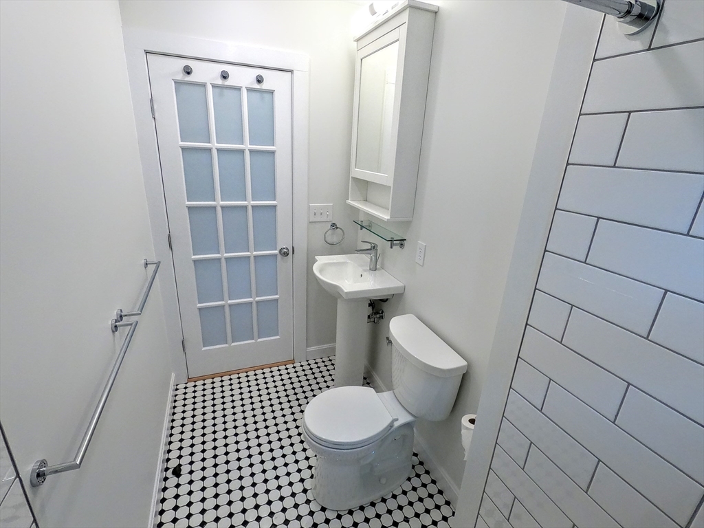 41 School Street, Unit 1 Boston, MA 02119 - Photo 13 of 39