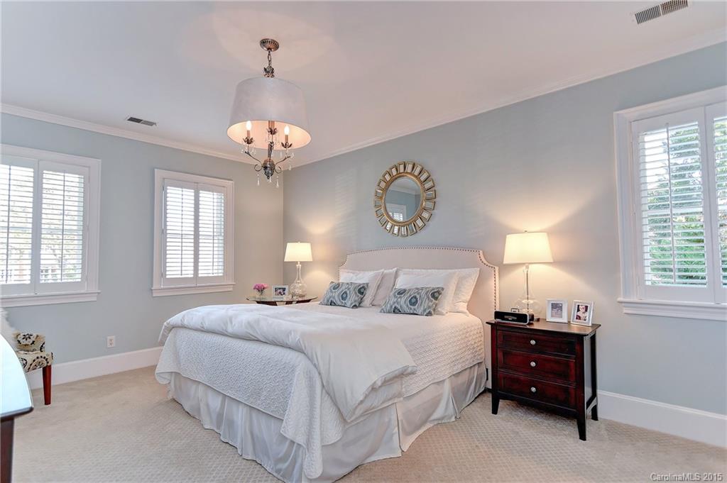3105 Foxridge Road Charlotte, NC 28226 - Photo 12 of 24 Gallery Image 12