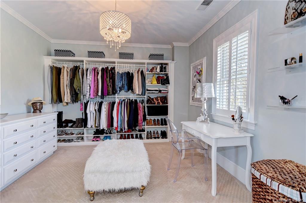 3105 Foxridge Road Charlotte, NC 28226 - Photo 16 of 24 Gallery Image 16