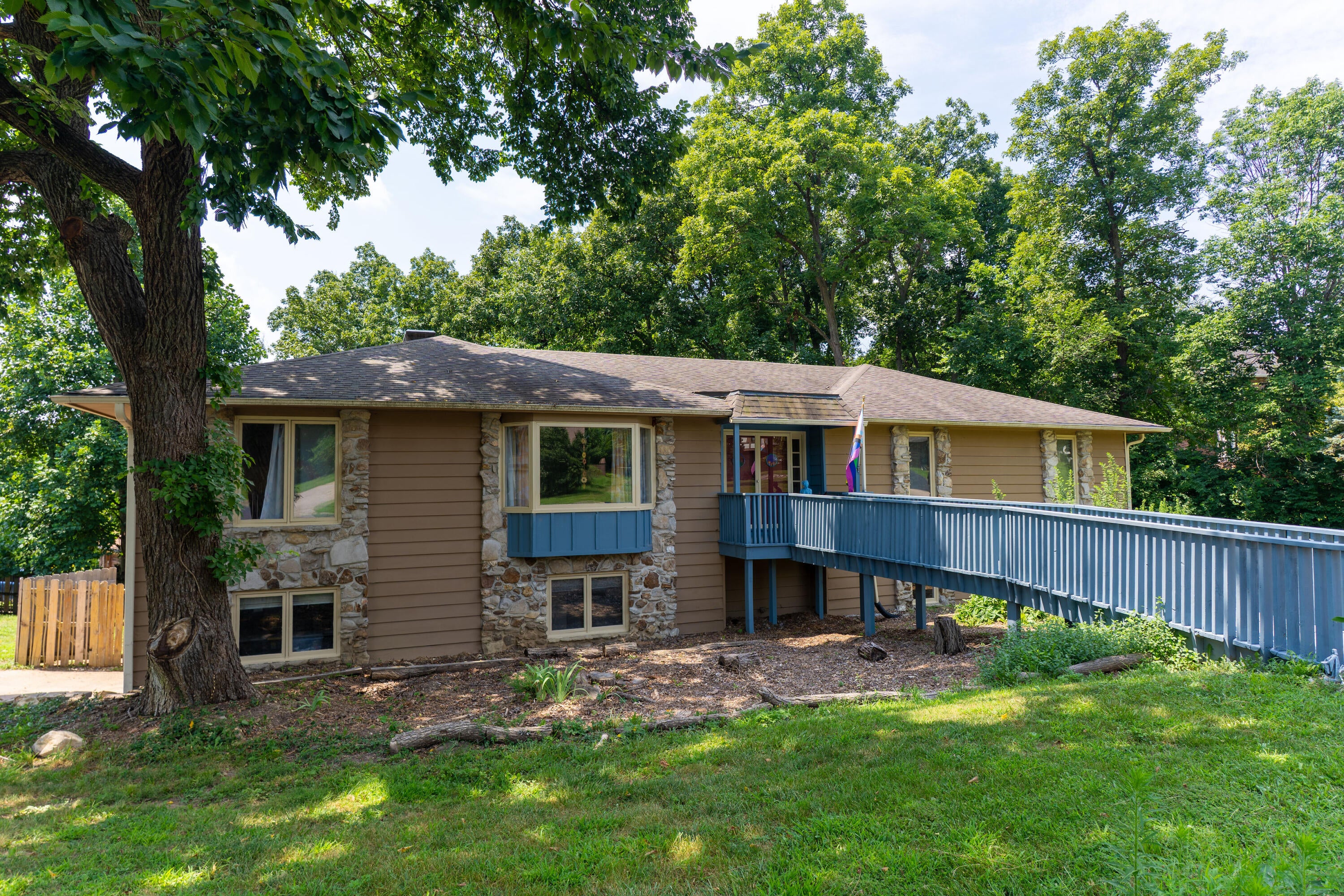 2804 Overhill Road Columbia, MO 65203 - Photo 2 of 55 Gallery Image 2