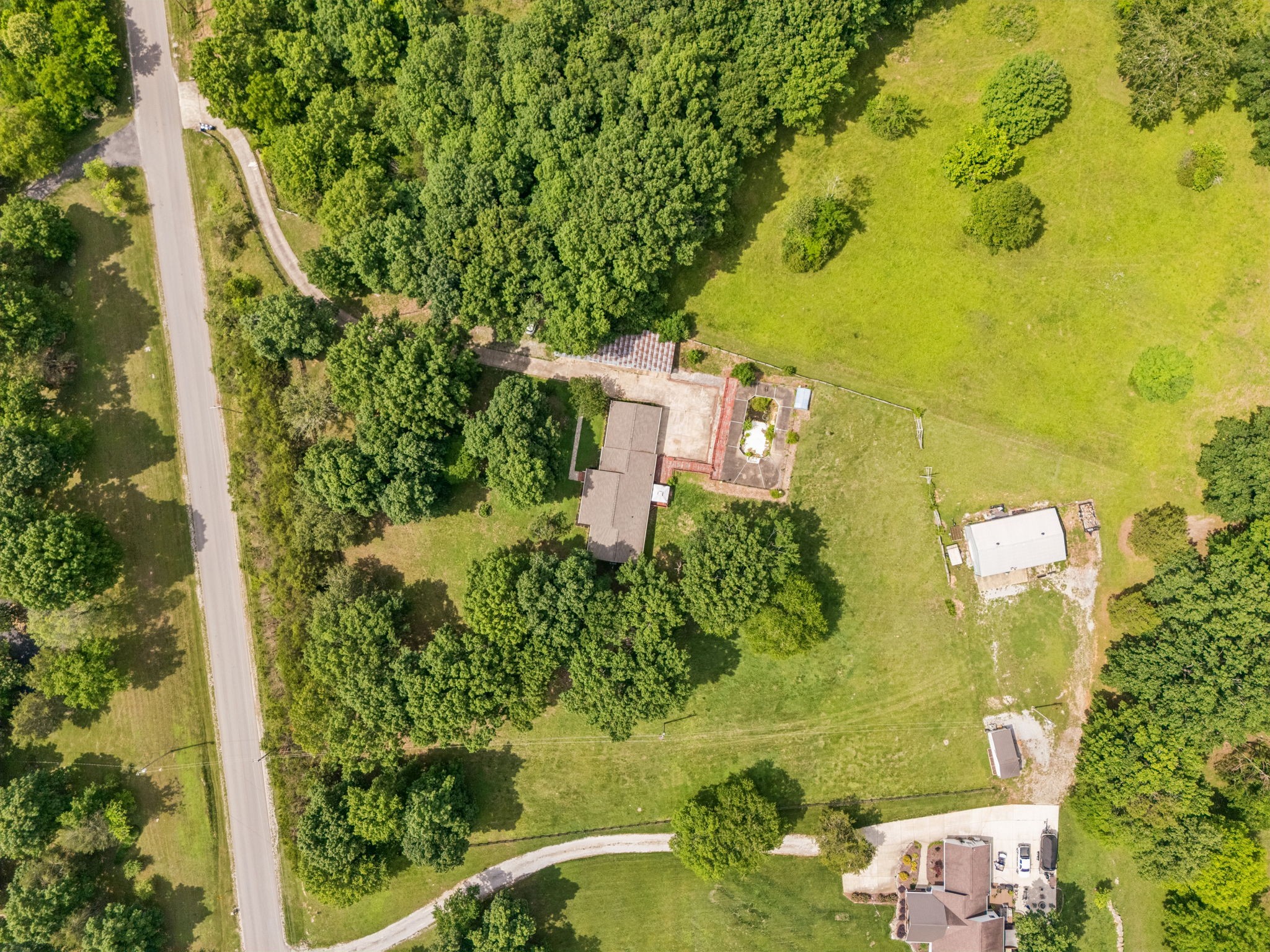 1533 Iron Bridge Road Columbia, TN 38401 - Photo 47 of 69