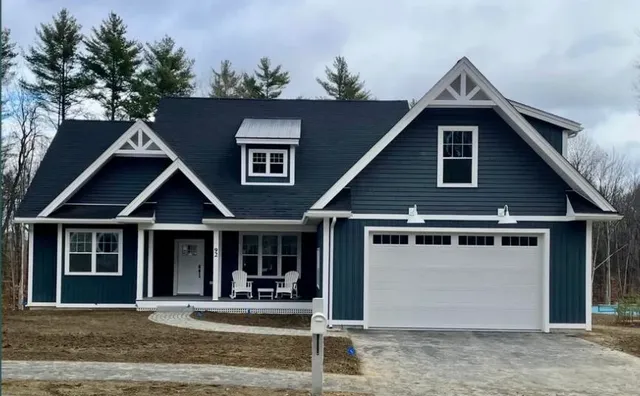 $829,900 | 68 Lady Walsingham Way, Laconia, NH 03246