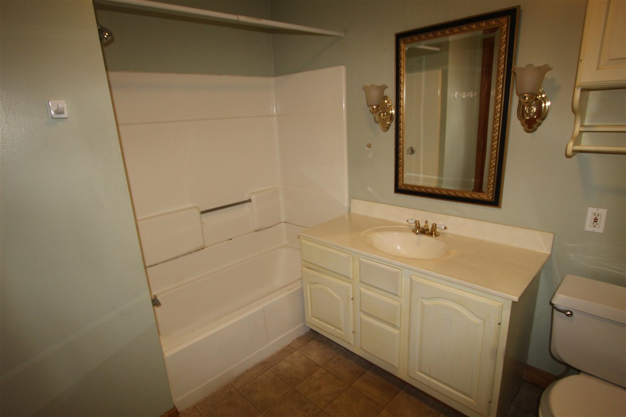 197 North Huron Road Linwood, MI 48634 - Photo 13 of 20