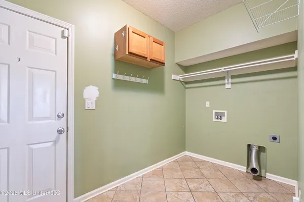 $439,900 | 1808 Marcia Louise Drive, Southaven, MS 38672